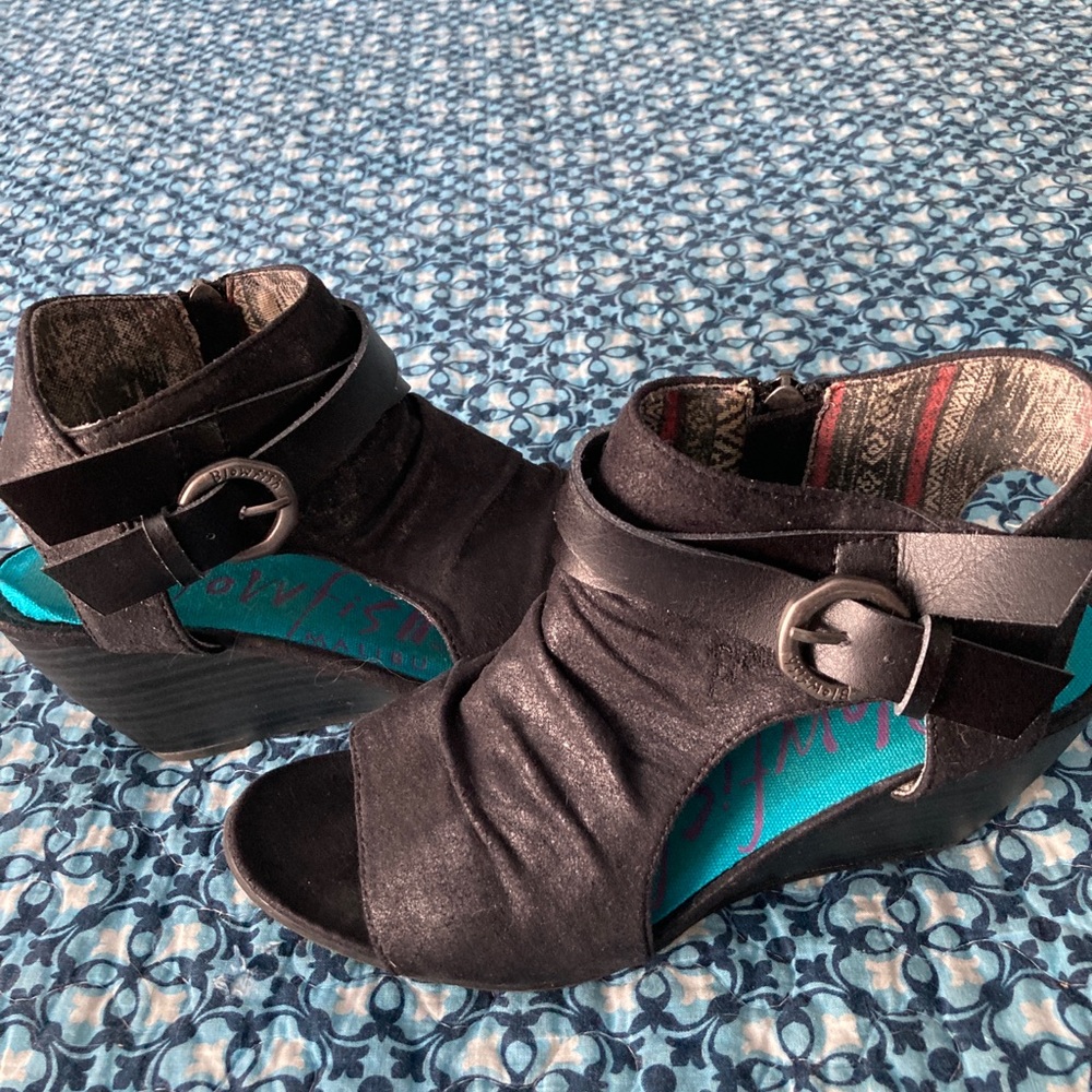 Blowfish gently used wedges